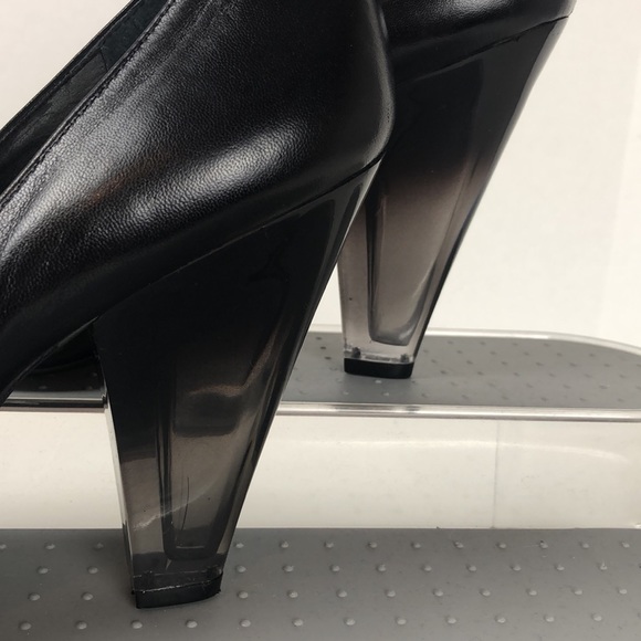 BCBG Girls Lucite Heel Peep Toe Black Shoes size 10 - Picture 16 of 16